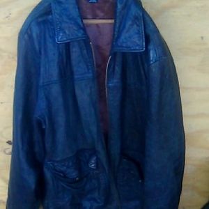Leather bomber Black jacket large.